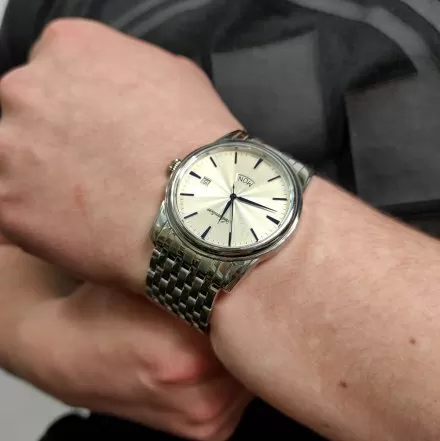 Zegarek Męski Adriatica na bransolecie A8194.51B3Q - Zegarek Kwarcowy Swiss Made