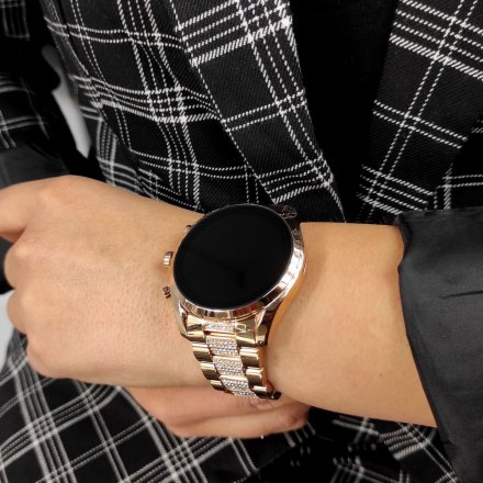 Różowozłoty smartwatch Michael Kors z kryształkami 6 GEN MKT5135 BRADSHAW