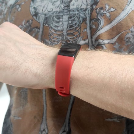Czerwona opaska smartband Rubicon RNCE80 smartwatch z ciśnieniomierzem SMARUB118