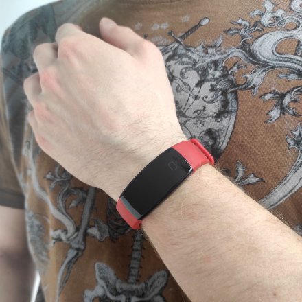 Czerwona opaska smartband Rubicon RNCE80 smartwatch z ciśnieniomierzem SMARUB118