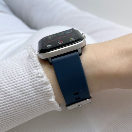 Granatowy smartwatch  z funkcją rozmów Rubicon RNCE79 SMARUB122