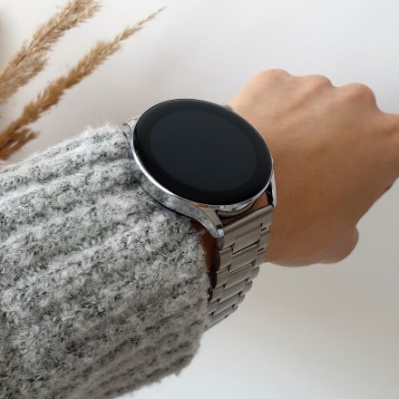 Smartwatch damski z funkcją rozmowy Rubicon SMARUB129 ze srebrną bransoletką RNCE81
