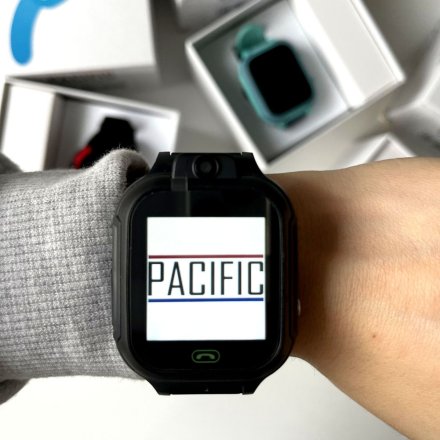 Smartwatch dla dzieci z funkcją dzwonienia GPS Czarny Pacific 33-01 + TOREBKA GRATIS!