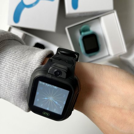 Smartwatch dla dzieci z funkcją dzwonienia GPS Czarny Pacific 33-01 + TOREBKA GRATIS!