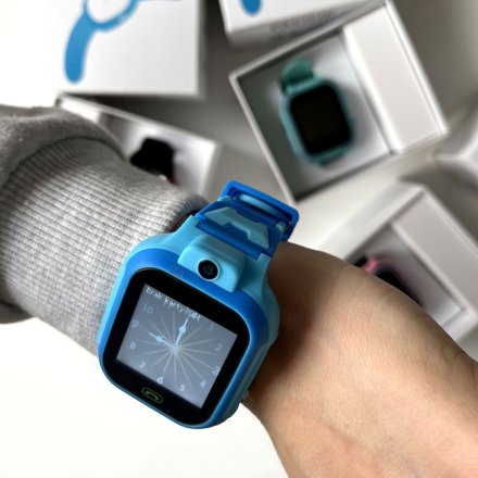 Smartwatch dla dzieci z funkcją dzwonienia GPS Niebieski Pacific 33-03 + TOREBKA GRATIS!