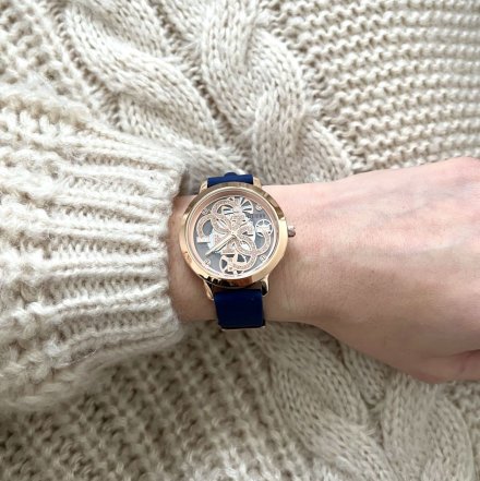 Różowozłoty zegarek Guess 4G ze szklaną tarczą GW0452L1