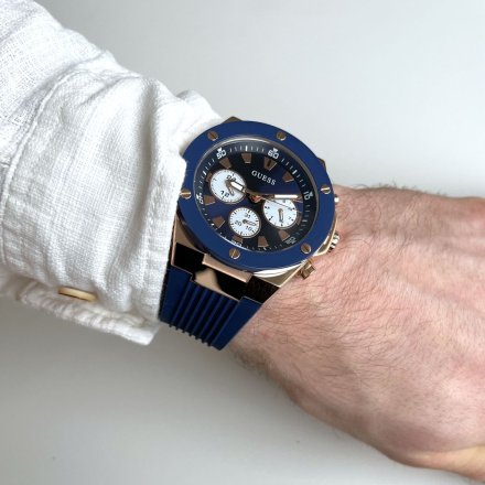 Zegarek męski Guess Poseidon z granatowym paskiem GW0057G2
