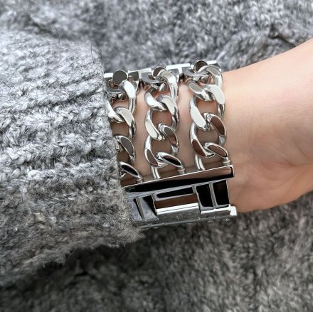 Srebrny zegarek damski Guess z łańcuszkami Heavy Metal W1274L1