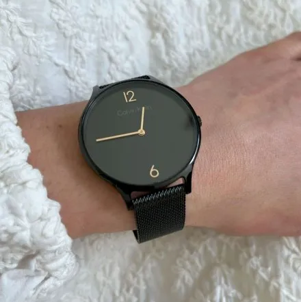 Zegarek damski Calvin Klein Timeless Mesh z czarną bransoletką 25200004
