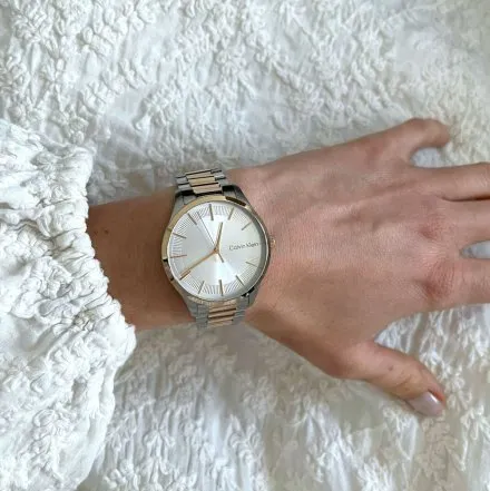 Zegarek damski Calvin Klein Iconic Bracelet ze srebrną bransoletką 25200044