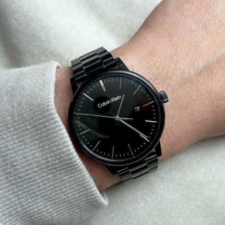 Zegarek męski Calvin Klein Linked Bracelet z czarną bransoletką 25200057