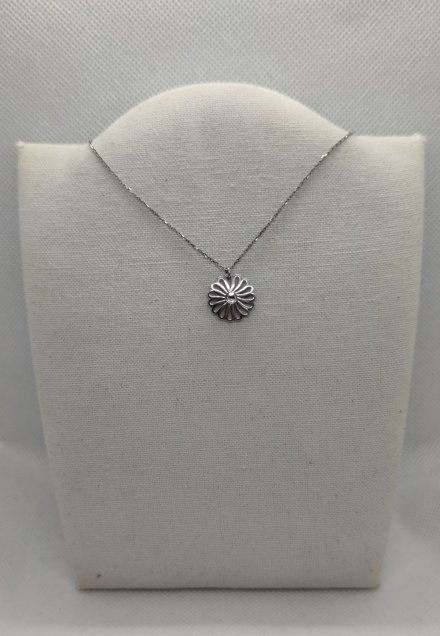 Srebrny naszyjnik z zawieszką kwiatek GR36 • Srebro 925