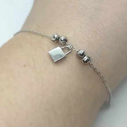 Srebrna bransoletka damska z kłódką i kuleczkami GR32 • Srebro 925