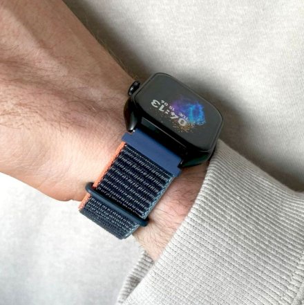 Granatowy smartwatch z funkcją rozmowy Rubicon RNCF03 SMARUB202