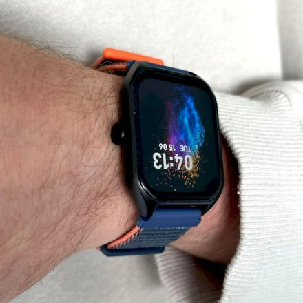 Granatowy smartwatch z funkcją rozmowy Rubicon RNCF03 SMARUB202