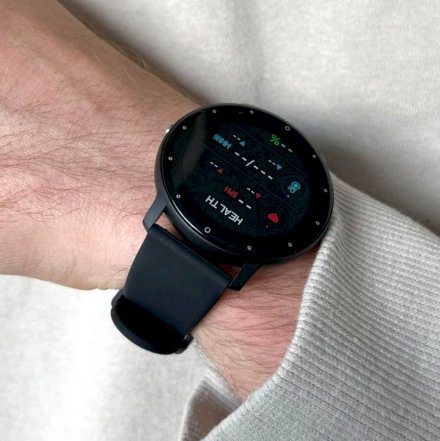 Czarny smartwatch z pomiarem ciśnienia Rubicon RNCF01 SMARUB198