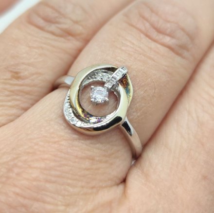 Srebrny pierścionek z białą cyrkonią GR22 • Srebro 925