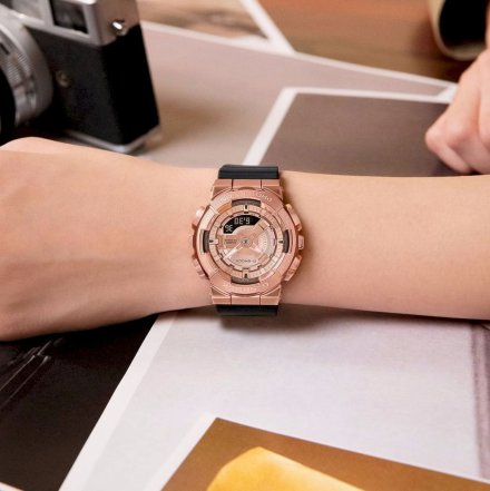 Różowozłoty zegarek Casio G-SHOCK GM-S110PG-1AER