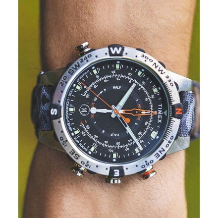 Męski zegarek Timex Allied Intelligent Quartz Tide Temp Compass czarny TW2V22300