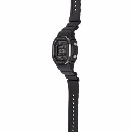 Zegarek Casio G-Shock Move z pulsometrem total black DW-H5600MB-1ER