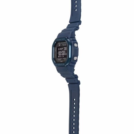 Zegarek Casio G-Shock Move z pulsometrem granatowy DW-H5600MB-2ER