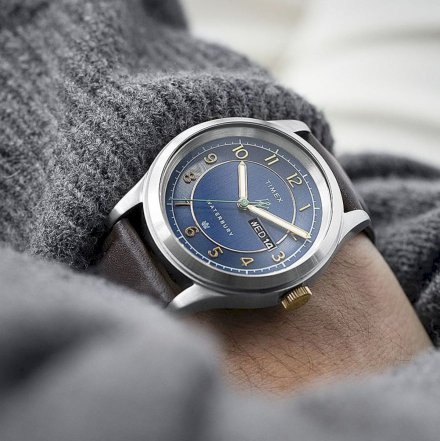 Męski zegarek Timex Waterbury srebrny TW2V28500
