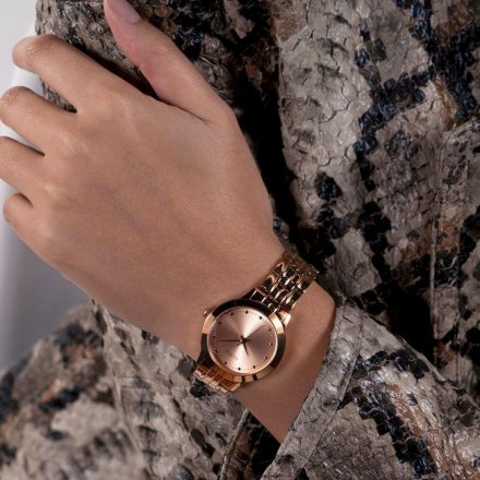 Różowozłoty zegarek damski Guess Chelsea z bransoletką W0989L3