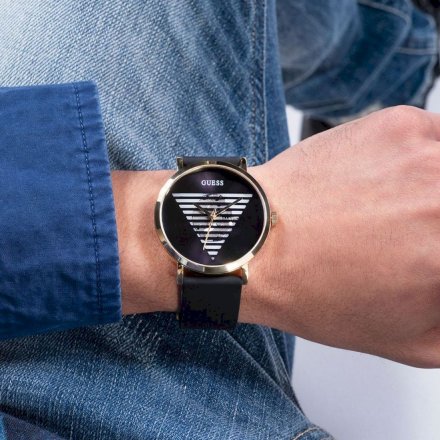 Złoty zegarek Guess Idol z czarnym paskiem GW0503G1