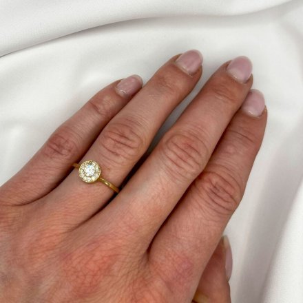 Złoty pierścionek zaręczynowy z błyszczącymi cyrkoniami r.12 • Złoto 585