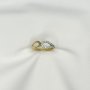 Złoty pierścionek z ozdobnym elementem łezki i cyrkoniami r.11 • Złoto 585