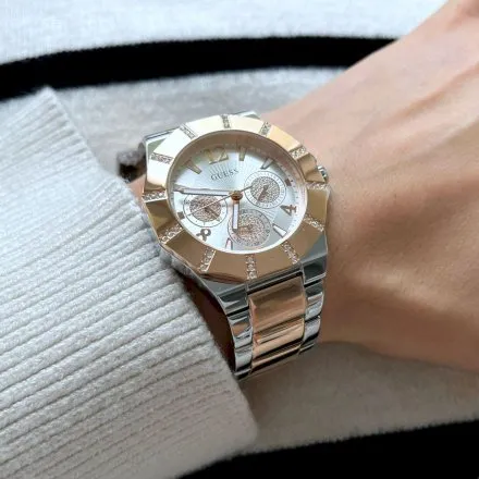 Guess Sunray zegarek damski na bransolecie rose gold z kryształkami GW0616L3