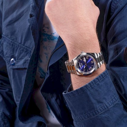 Srebrny zegarek Guess Connoisseur z bransoletką i datownikiem GW0265G7