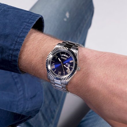 Srebrny zegarek Guess Connoisseur z bransoletką i datownikiem GW0265G7