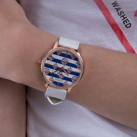 Różowozłoty zegarek damski Guess Eco Marina z tarczą w paski GW0398L2