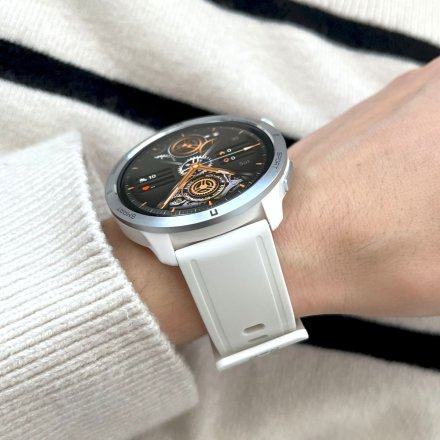 Smartwatch z funkcją rozmowy Rubicon RNCF14 biały srebrny SMARUB252