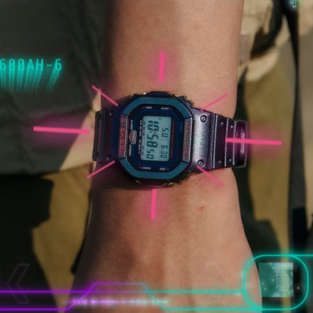 Prostokątny zegarek Casio G-SHOCK DW-B5600AH-6ER fioletowo-zielony