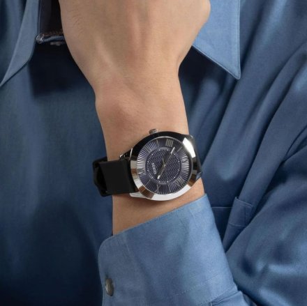 Srebrny klasyczny zegarek męski Guess Arc z paskiem GW0728G1