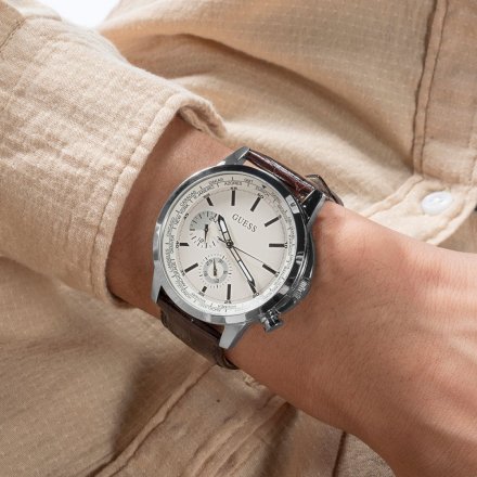 Srebrny zegarek męski Guess Spec z dodatkowym paskiem GW0664G1