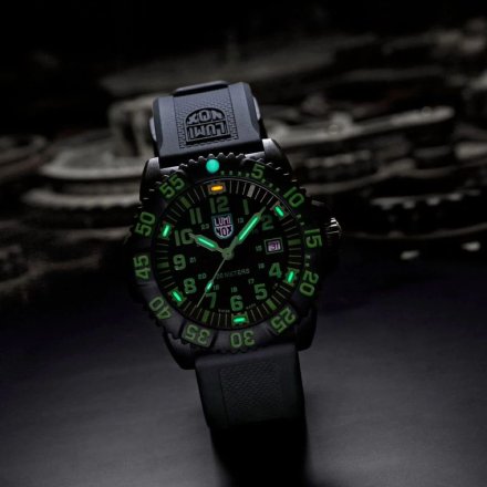 Zegarek męski Luminox G-Collection Sea Lion X2.2067 z zielonymi akcentami