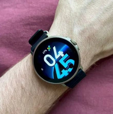 Smartwatch Rubicon Ultra czarny + beżowy pasek + ochrona ekranu