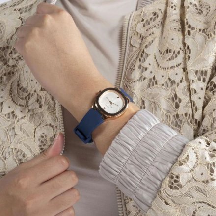 Guess Eve zegarek damski granatowy na pasku silikonowym GW0658L3