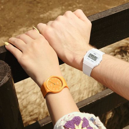 Casio Sport zegarek biały z wyświetlaczem F-91WB-7AEF