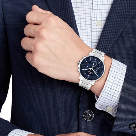 Tommy Hilfiger Tyson zegarek męski srebrny z granatowym tarczą 1710588