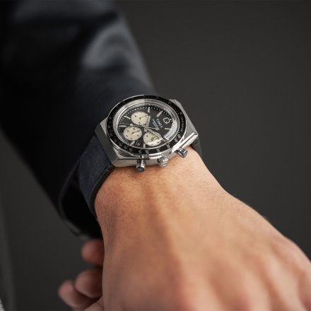 Męski zegarek Q Timex Chronograph z czarnym paskiem TW2V42700
