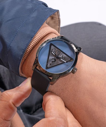 Guess Badge zegarek męski klasyczny grafitowy GW0781G5