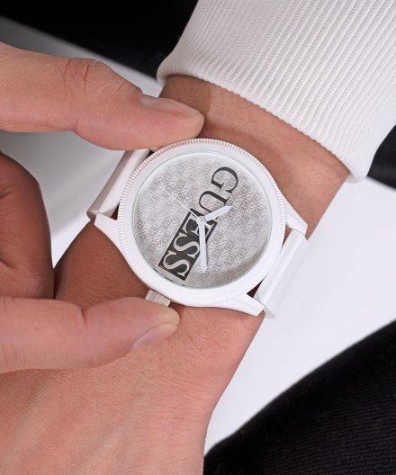 Guess Reputation zegarek męski na pasku biały GW0780G1