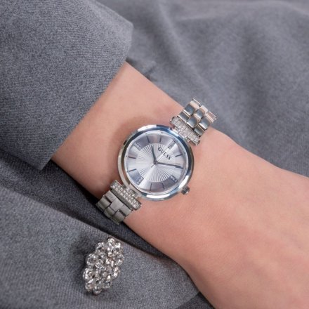 Guess Array zegarek damski klasyczny z bransoletką srebrny GW0762L1