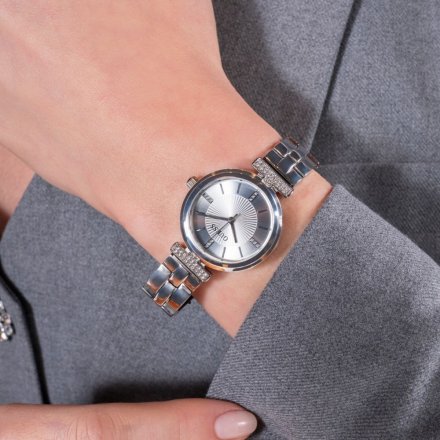 Guess Array zegarek damski klasyczny z bransoletką srebrny GW0762L1