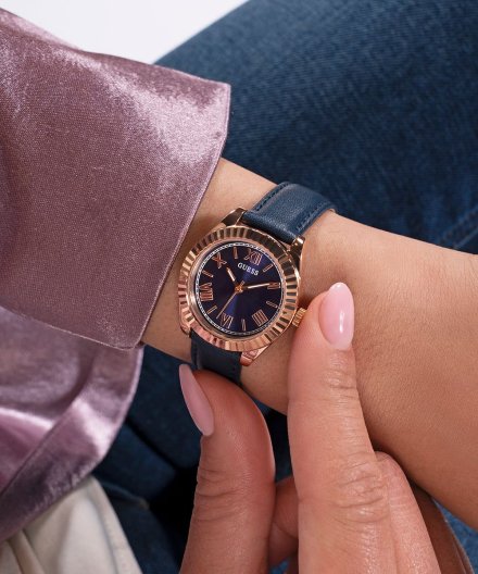 Guess Mini Luna zegarek damski złoty z granatowym paskiem GW0761L2